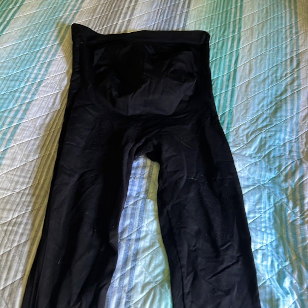 Blanqi full length maternity leggings. Black. Size L large
